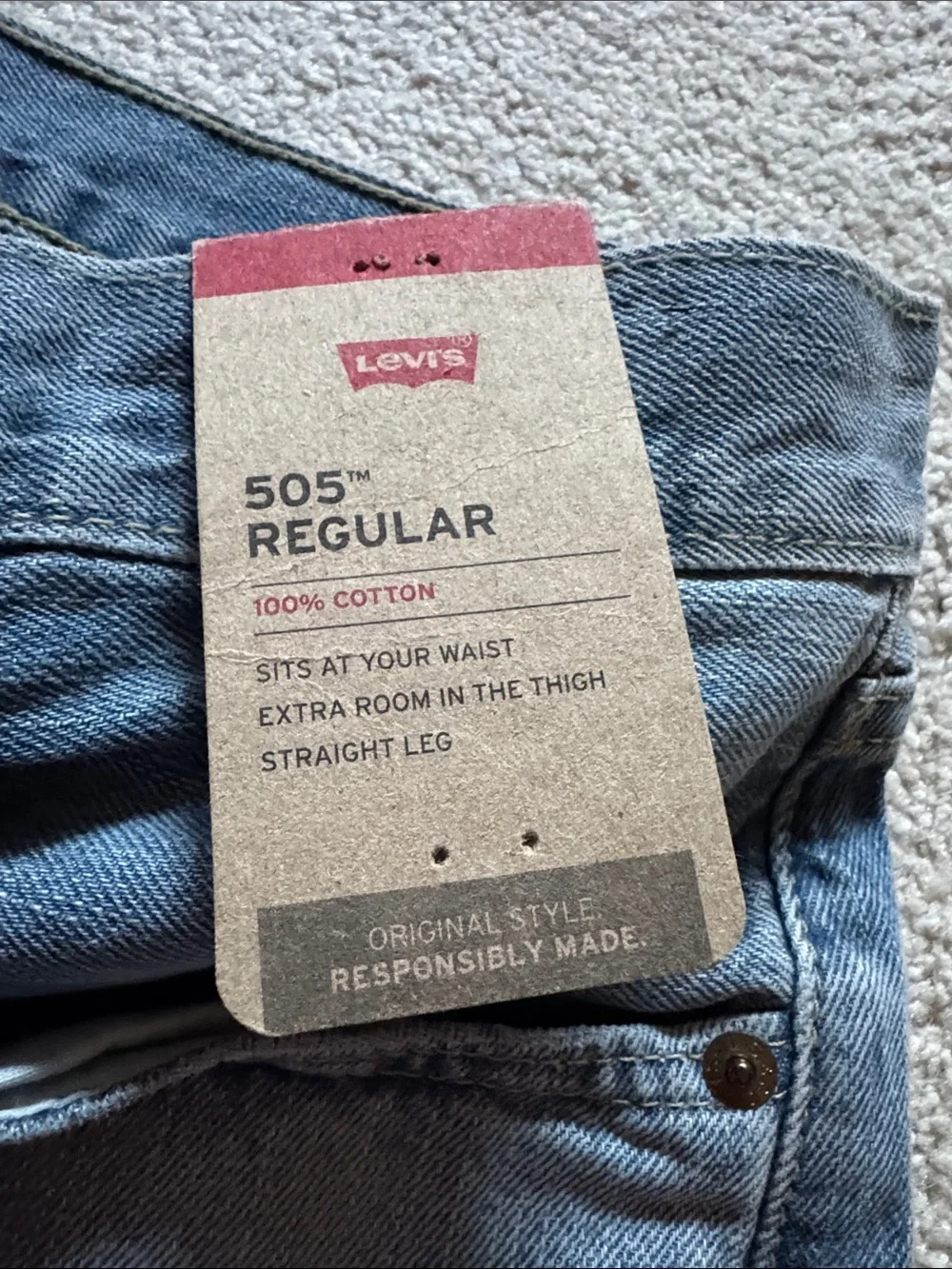 Levi's Men's Slim Straight Jeans in Light Blue Denim